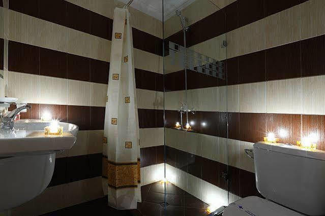 Evridika Hotel Devin Esterno foto